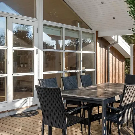 Stunning In With Sauna Ferienhaus
