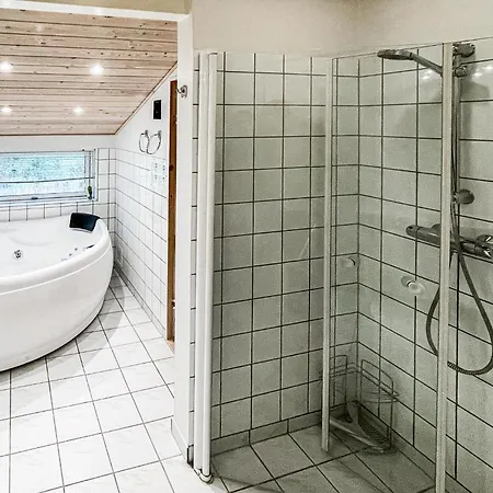 Holiday home Stunning In With Sauna Rodby